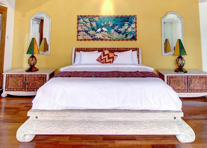 Hastinapura Hotel